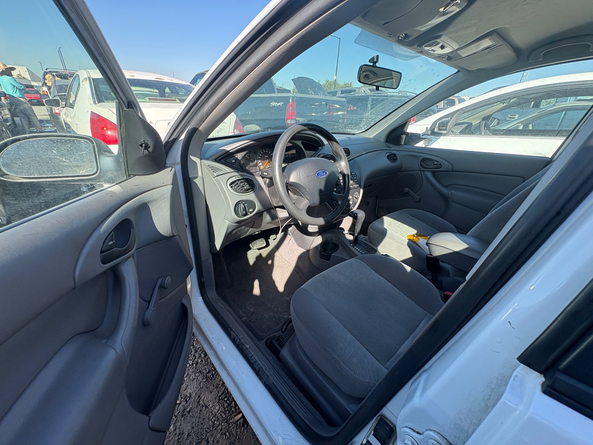 2002 FORD FOCUS — thumbnail 4