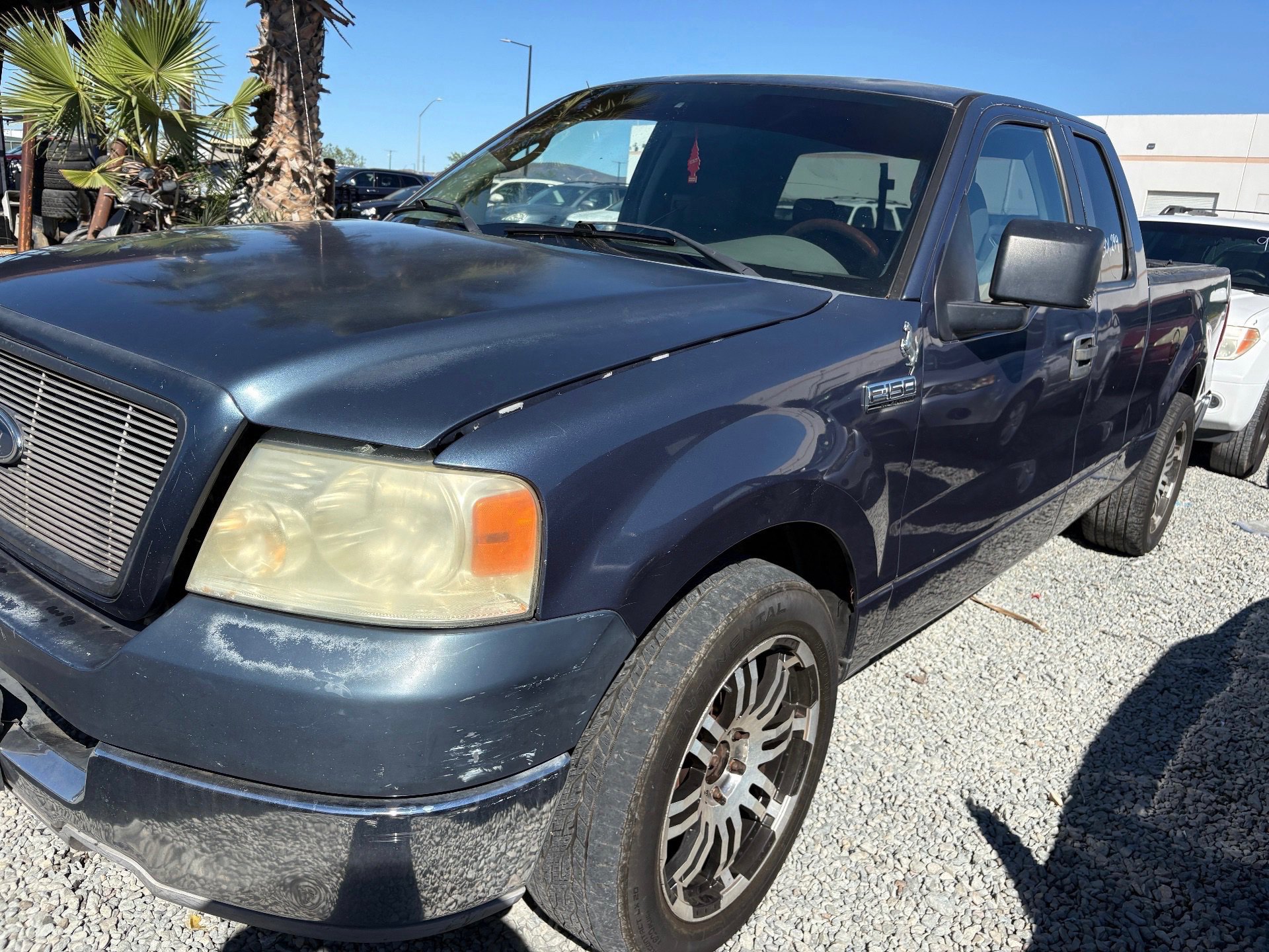 2005 FORD F150 — photo 1
