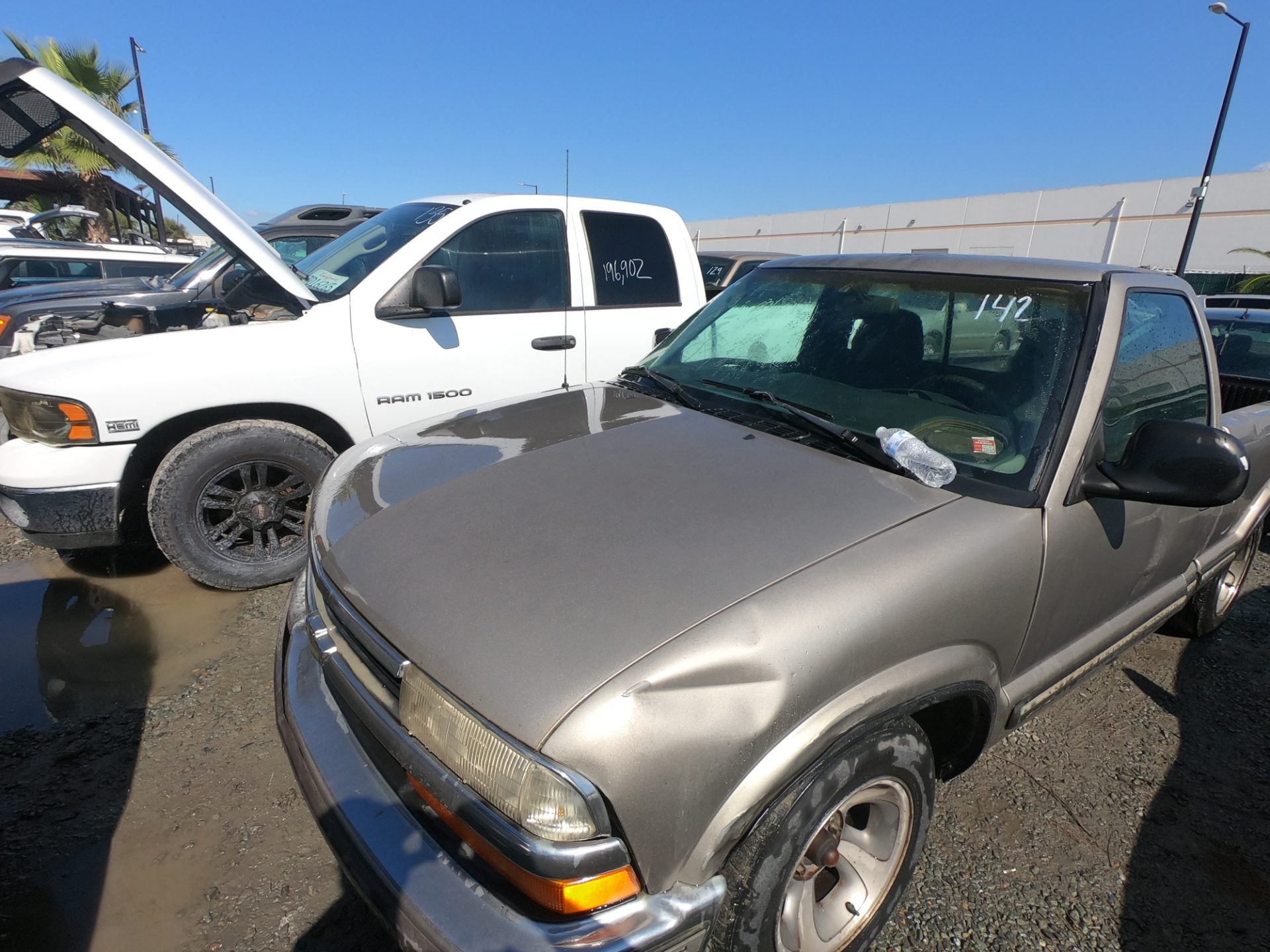 1998 CHEVY S10 — photo 1