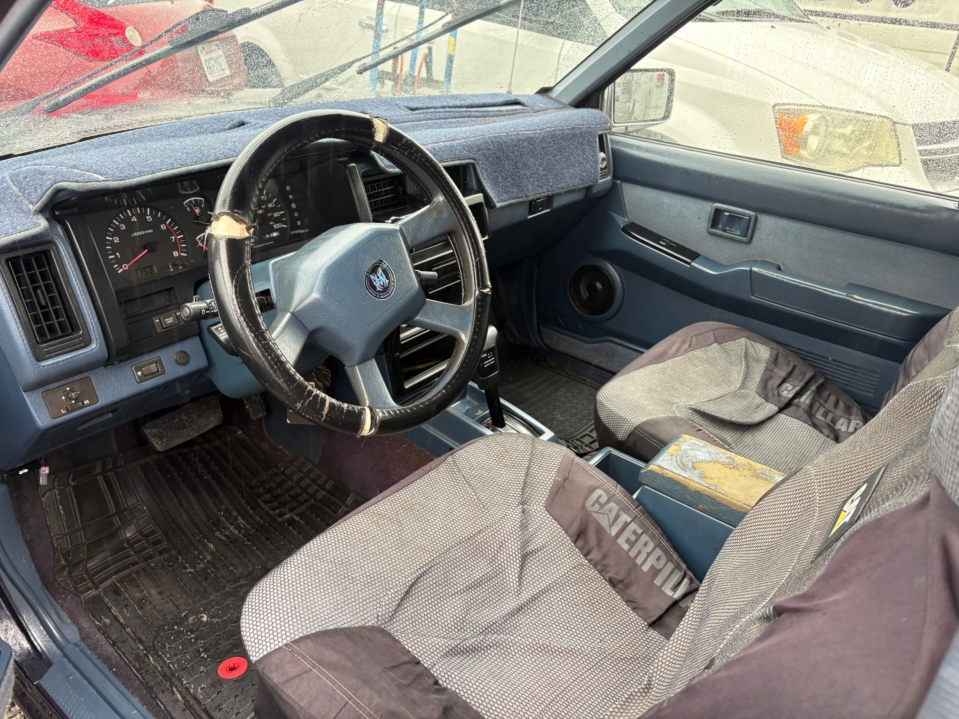 1993 NISSAN PICKUP — thumbnail 4