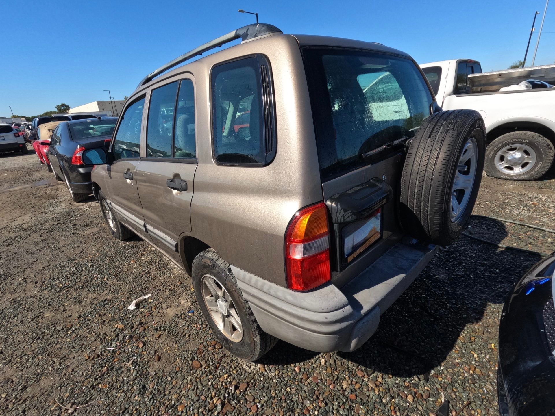 2003 CHEVY TRACKER — thumbnail 4