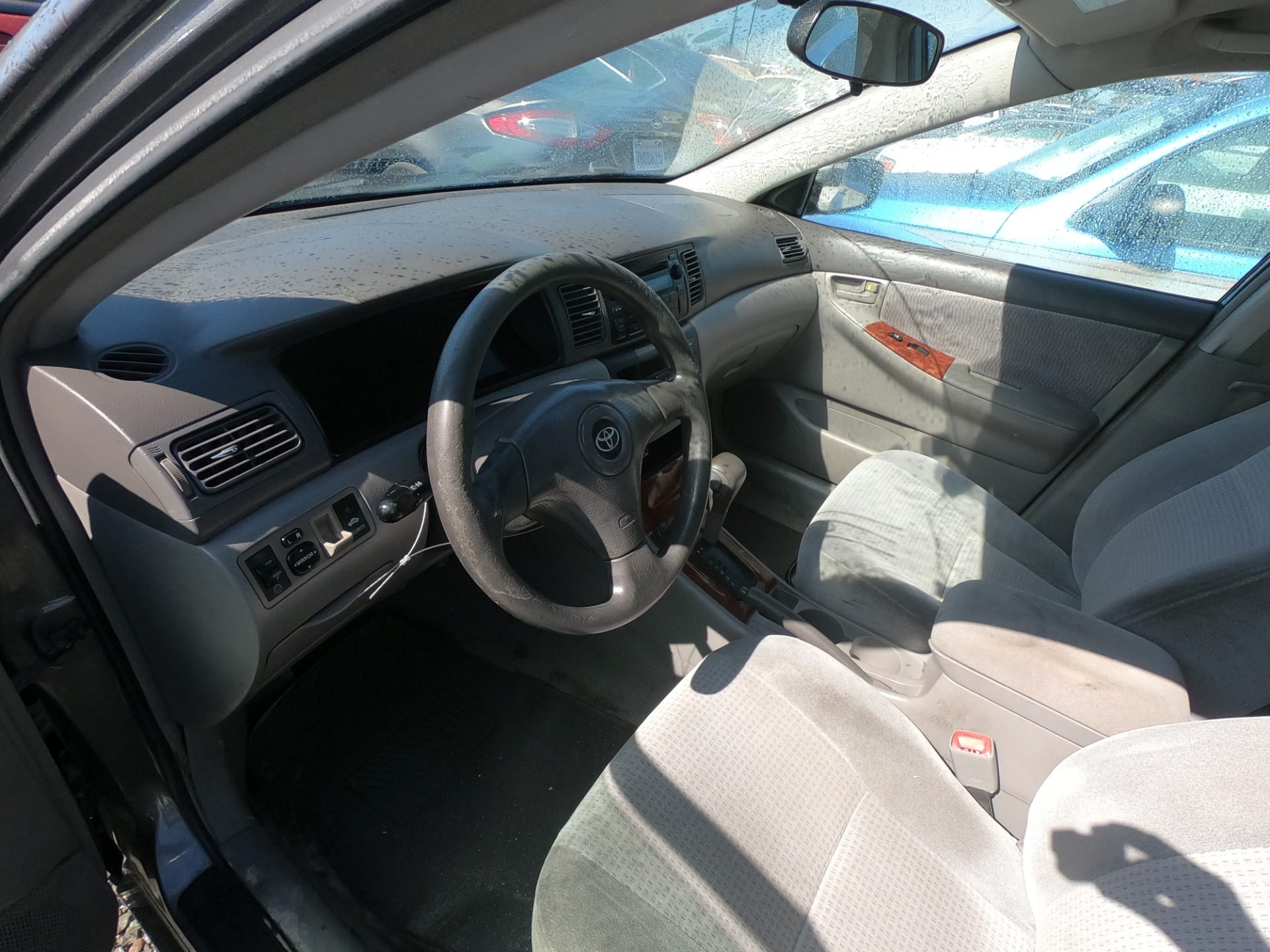2005 TOYOTA COROLLA — thumbnail 3