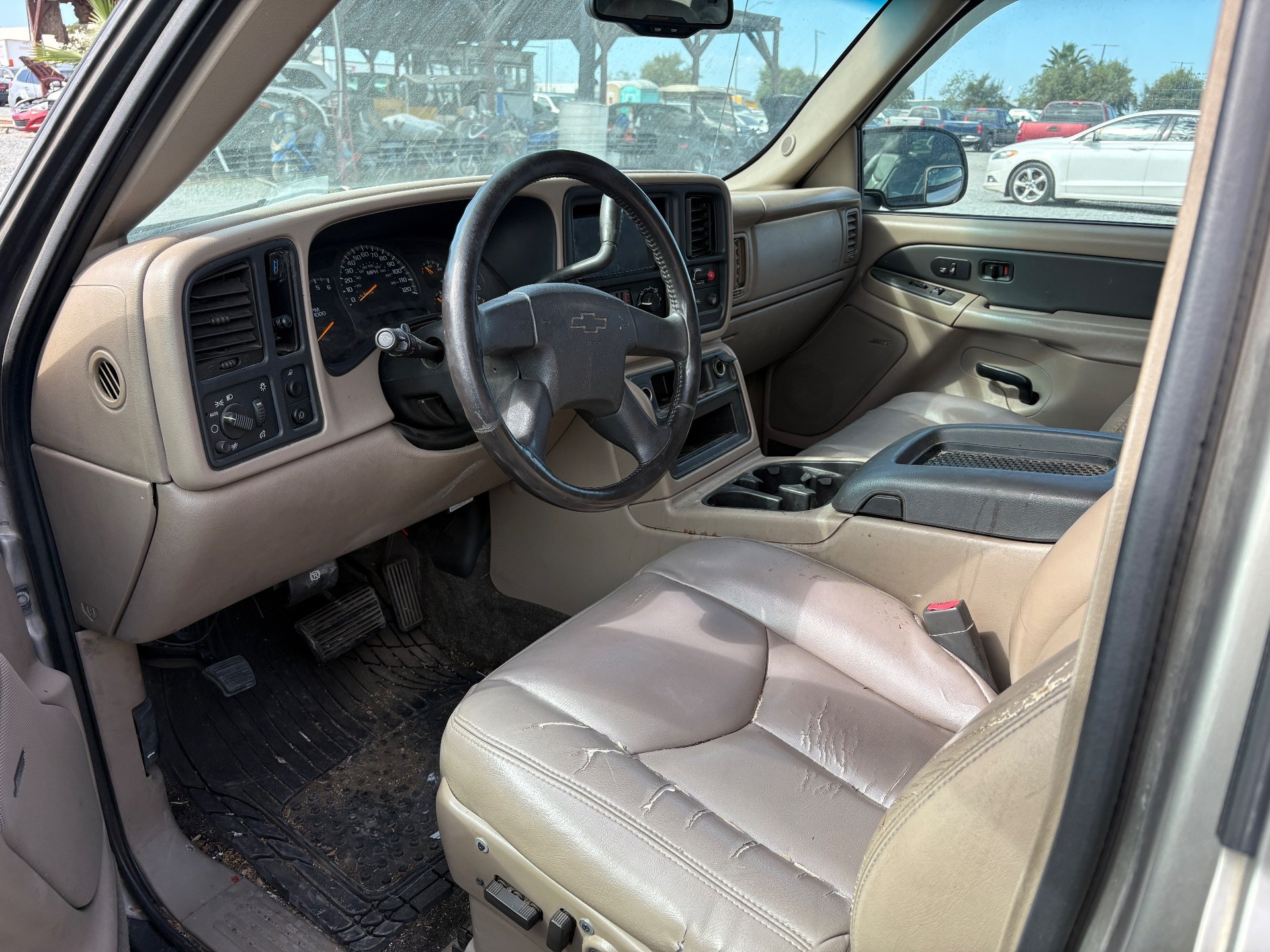 2003 CHEVY AVALANCHE — thumbnail 4