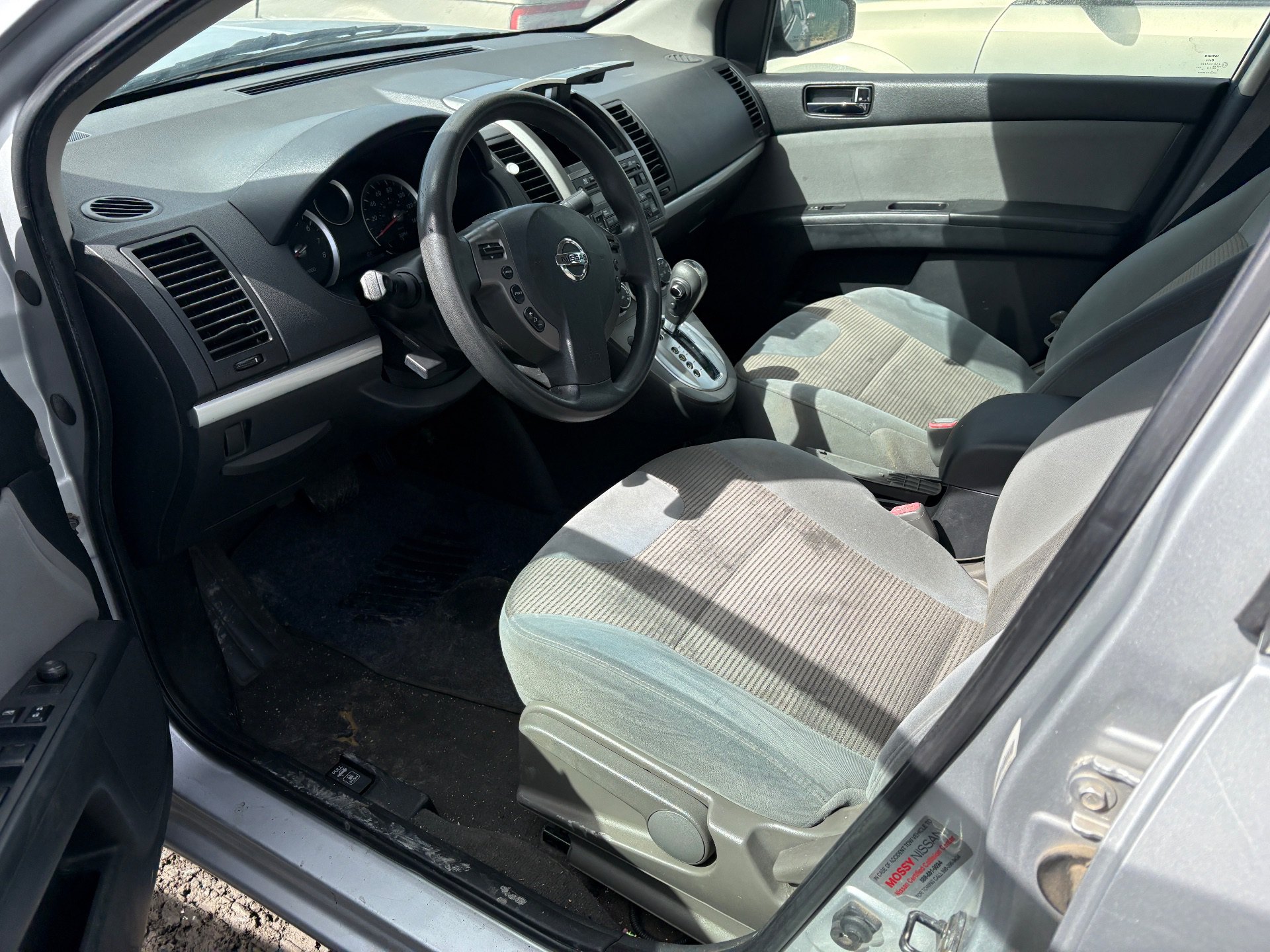 2010 NISSAN SENTRA — thumbnail 3