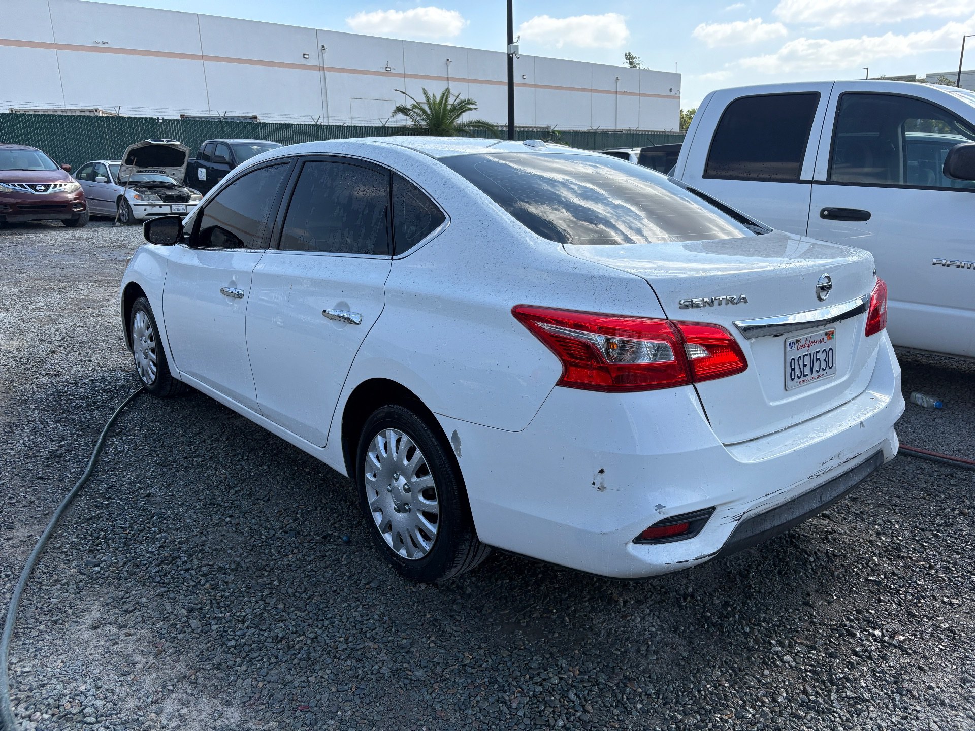 2017 NISSAN SENTRA — thumbnail 4