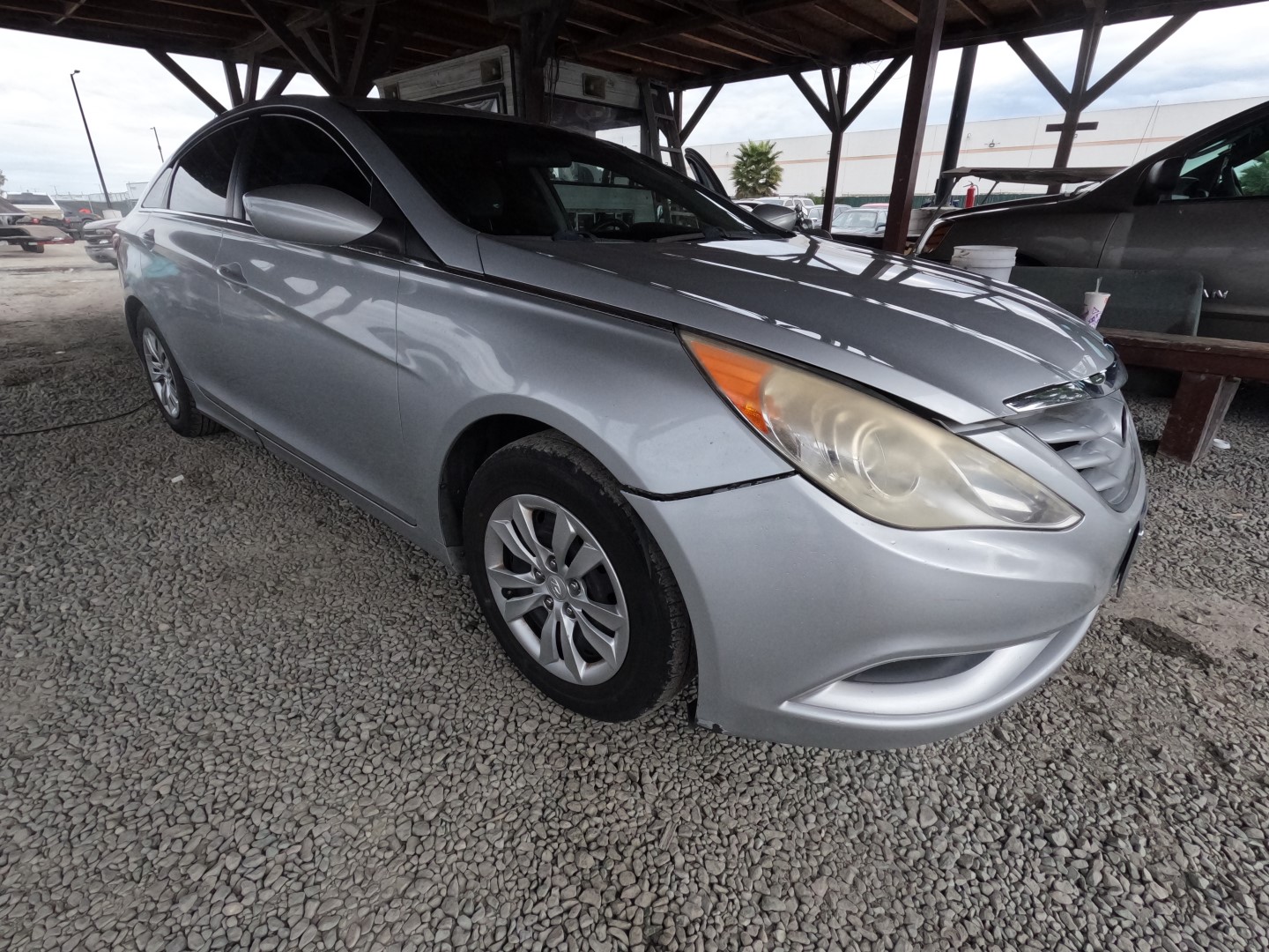 2011 HYUNDAI SONATA