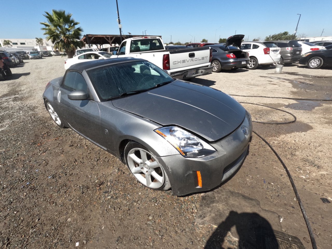 2004 NISSAN 350Z