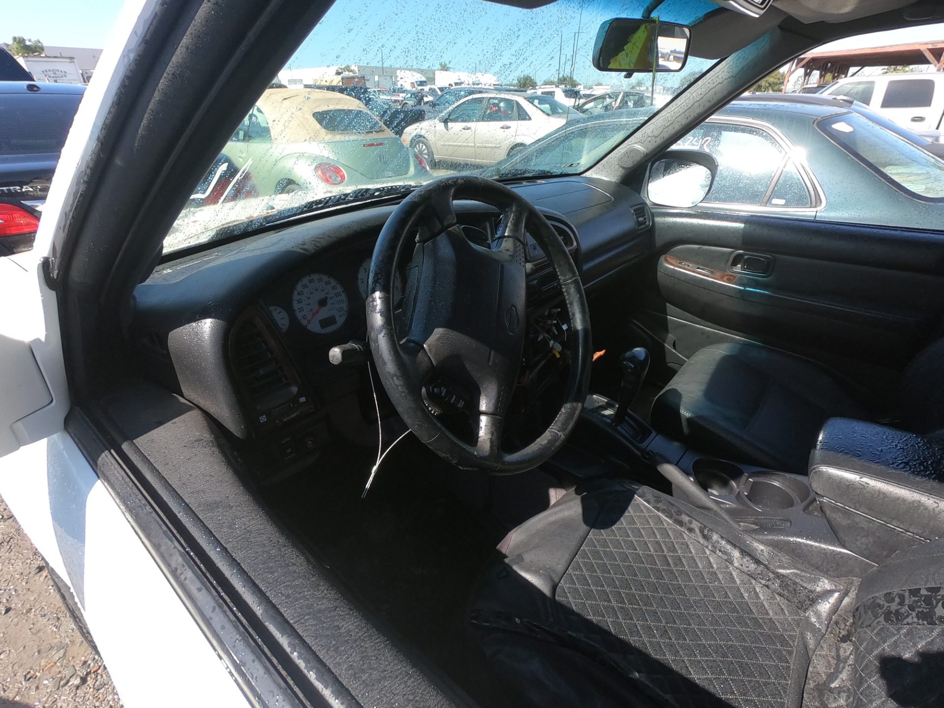 2001 NISSAN PATHFINDER — thumbnail 3
