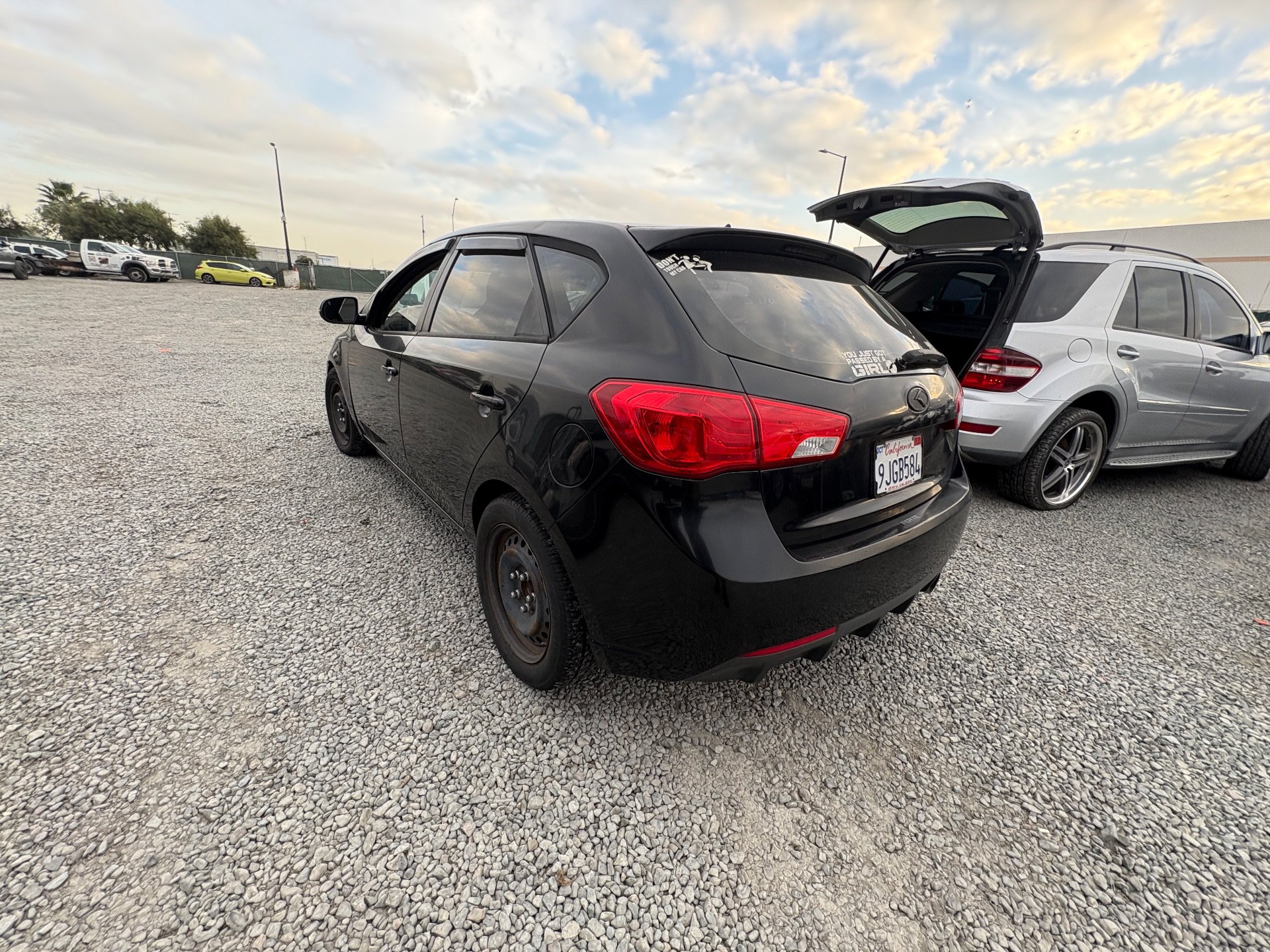 2012 KIA FORTE — thumbnail 4
