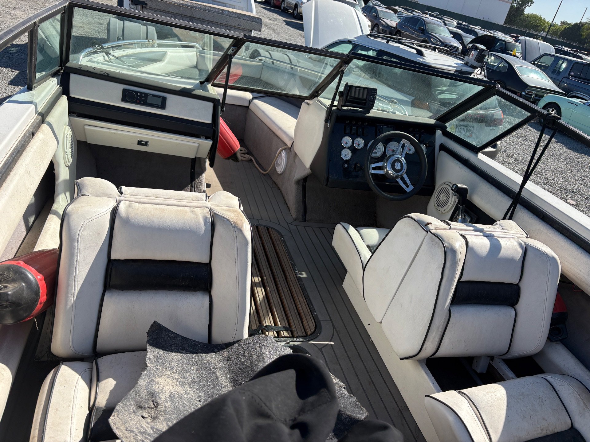 1990 REGAL BOAT — thumbnail 4