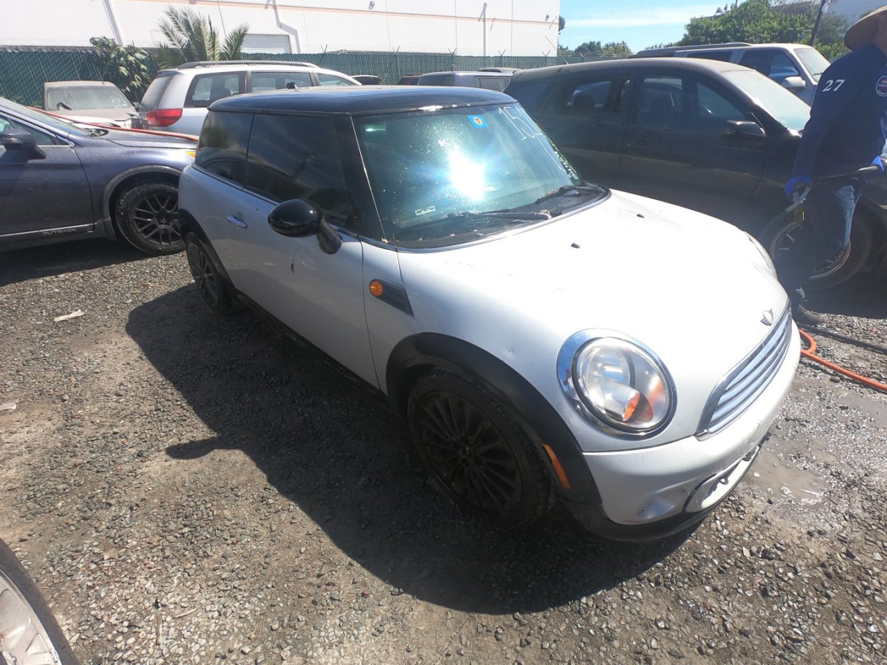 2011 MINI COOPER