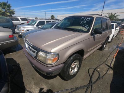 Vehicle: 1997 FORD EXPLORER (Lot 148)