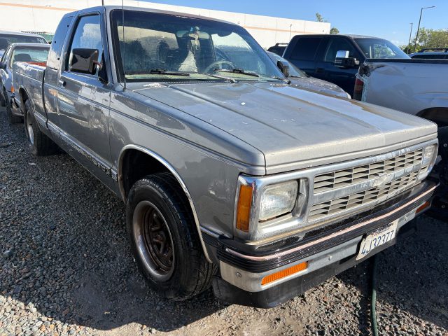 Vehicle: 1992 CHEVY S10 (Lot 106)
