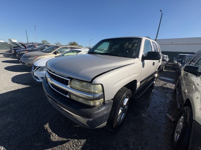 Vehicle: 2004 CHEVY TAHOE (Lot 41)