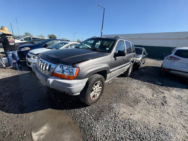 Vehicle: 2002 JEEP GR CHEROKEE (Lot 54)