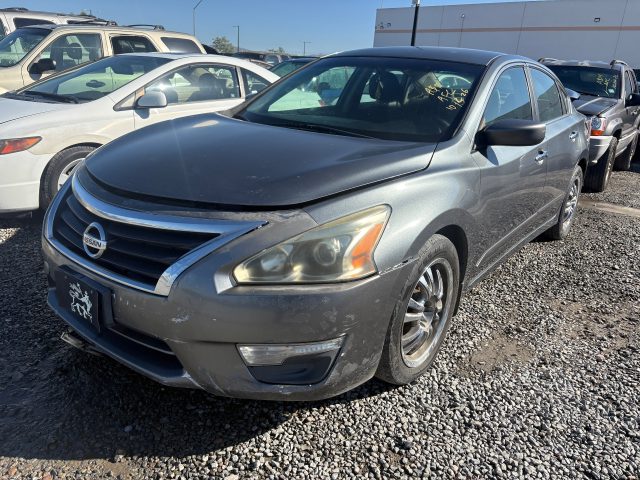 Vehicle: 2014 NISSAN ALTIMA (Lot 53)