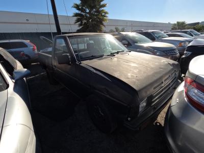 Vehicle: 1991 NISSAN PICKUP (Lot 40)