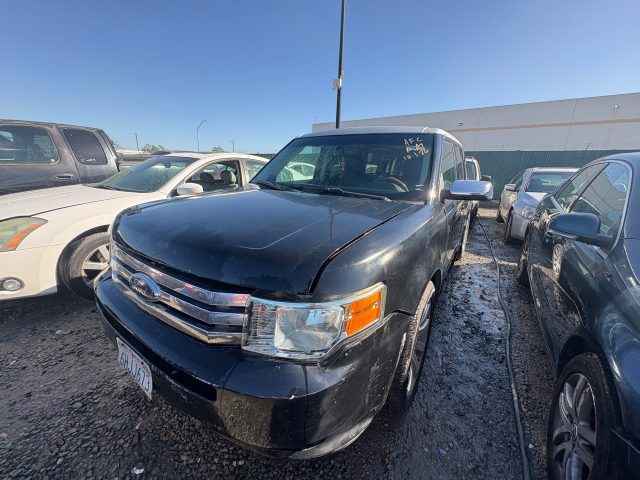 Vehicle: 2009 FORD FLEX (Lot 47)