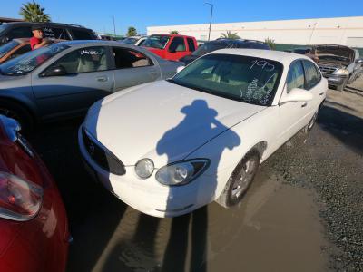 Vehicle: 2005 BUICK LACROSSE (Lot 195)