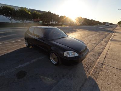 Vehicle: 1997 HONDA CIVIC (Lot 210)