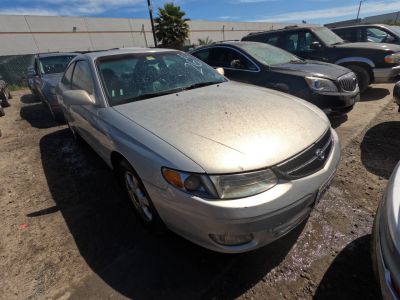 Vehicle: 2000 TOYOTA CAMRY SOLARA (Lot 26)