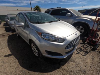 Vehicle: 2015 FORD FIESTA (Lot 25)