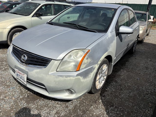 Vehicle: 2010 NISSAN SENTRA (Lot 23)