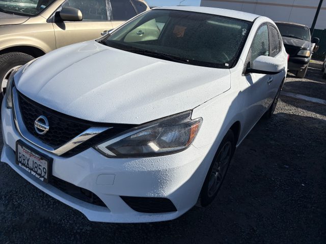 Vehicle: 2018 NISSAN SENTRA (Lot 37)