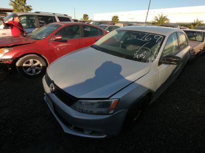 Vehicle: 2011 VOLKS JETTA (Lot 168)