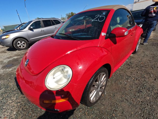 Vehicle: 2008 VOLKS BEETLE (Lot 25)