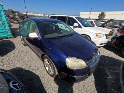 Vehicle: 2006 VOLKS JETTA (Lot 84)