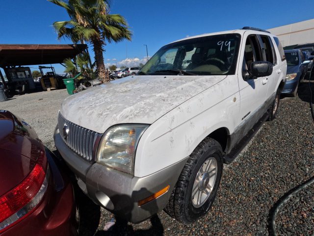 Vehicle: 2002 MERCURY MOUNTAINEER (Lot 99)