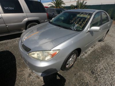 Vehicle: 2003 TOYOTA CAMRY (Lot 179)