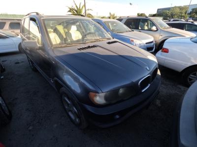 Vehicle: 2003 BMW X5 (Lot 109)