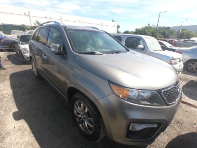 Vehicle: 2012 KIA SORENTO (Lot 150)