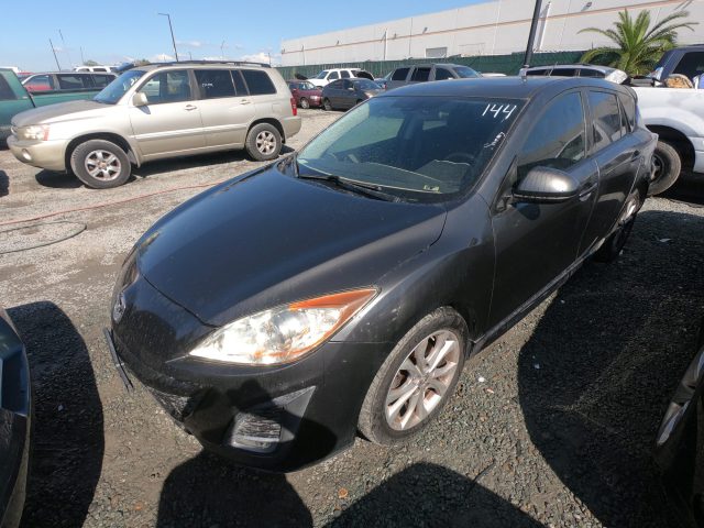 Vehicle: 2010 MAZDA 3 (Lot 144)