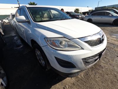 Vehicle: 2011 MAZDA CX9 (Lot 33)