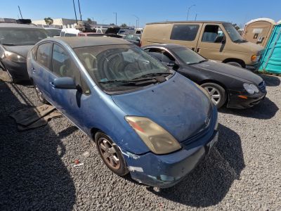 Vehicle: 2005 TOYOTA PRIUS (Lot 311)