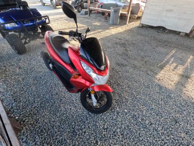 Vehicle: 2013 HONDA PCX150  (Lot 201)