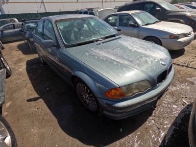 Vehicle: 2001 BMW 330I (Lot 7)