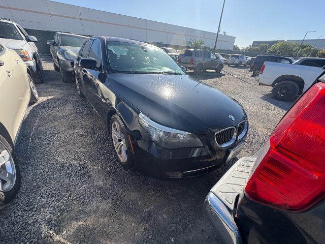 Vehicle: 2010 BMW 528I (Lot 86)