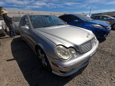 Vehicle: 2005 MERZ C CLASS (Lot 49)