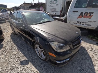Vehicle: 2014 MERZ C CLASS (Lot 108)
