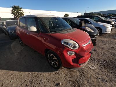 Vehicle: 2015 FIAT 500L (Lot 37)